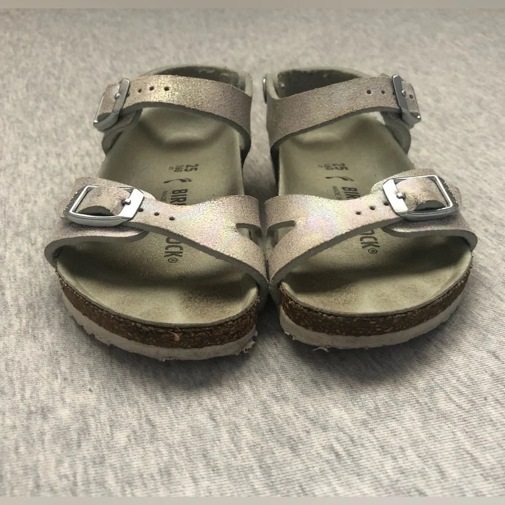 Birkenstock Rio Kids Silver Leather Strappy Buckle Sandals Size: EUR 25 = US 7